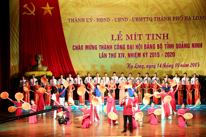 Mít tinh chào mừng thành công Đại hội Đảng bộ tỉnh Quảng Ninh lần thứ XIV